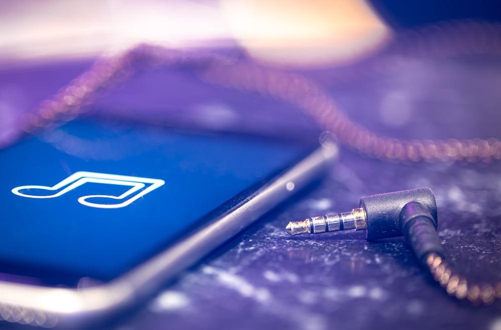 Essential Tools for a Modern Music Artist Essential Tools for a Modern Music Artist