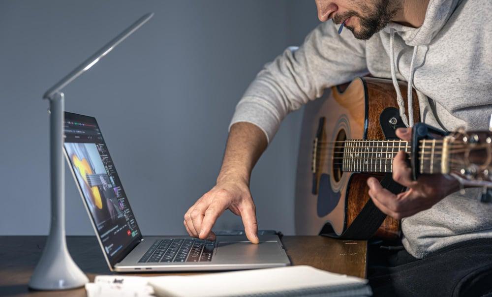 How to Analyze Music Data with Spotify for Artists How to Analyze Music Data with Spotify for Artists
