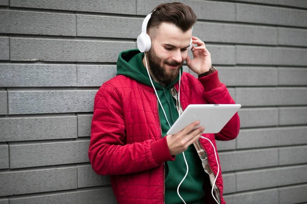 Compare Top Free Spotify Music Distributors in 2025 Compare Top Free Spotify Music Distributors in 2025