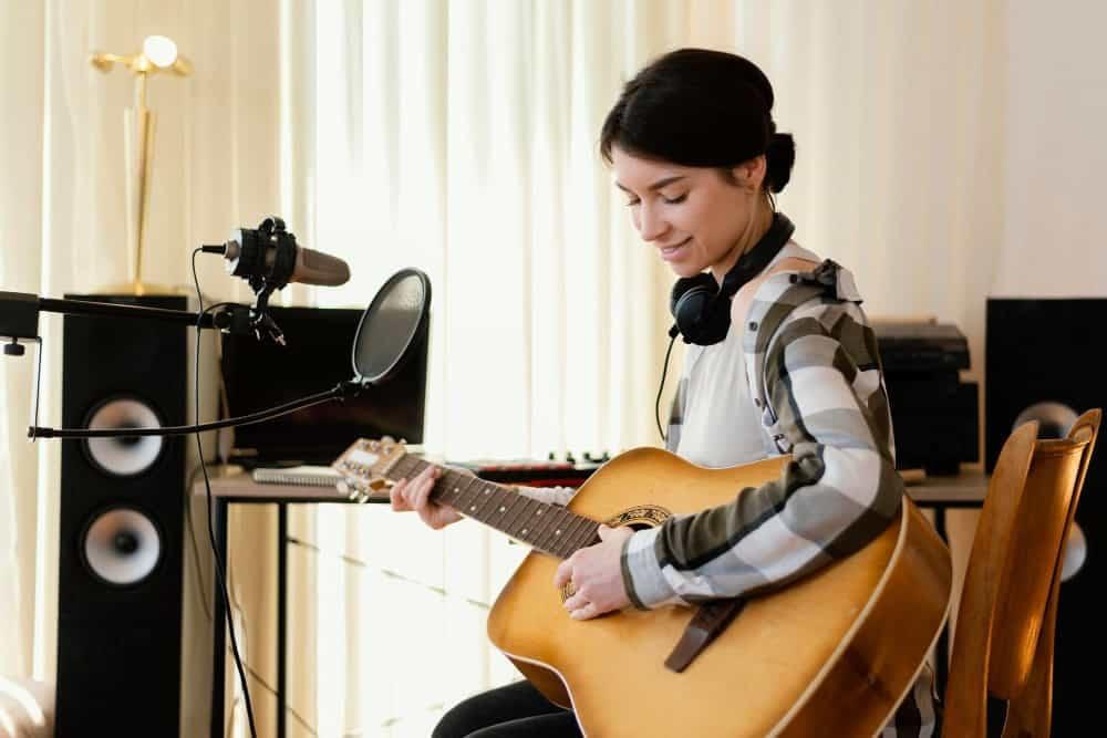 How to Start a Successful Music Career Today How to Start a Successful Music Career Today