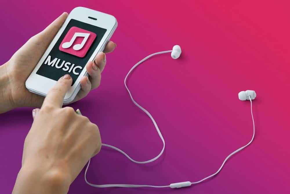 Scalable Music Platforms for Modern Musicians Scalable Music Platforms for Modern Musicians